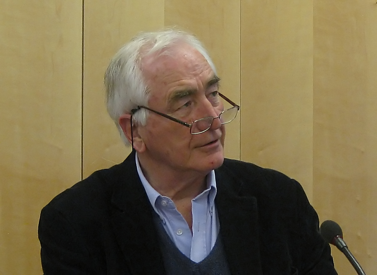 Albrecht Müller, Wikimedia Commons, Sir James, CC BY 3.0 